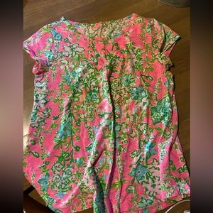 Size medium. Lilly Pulitzer brand.